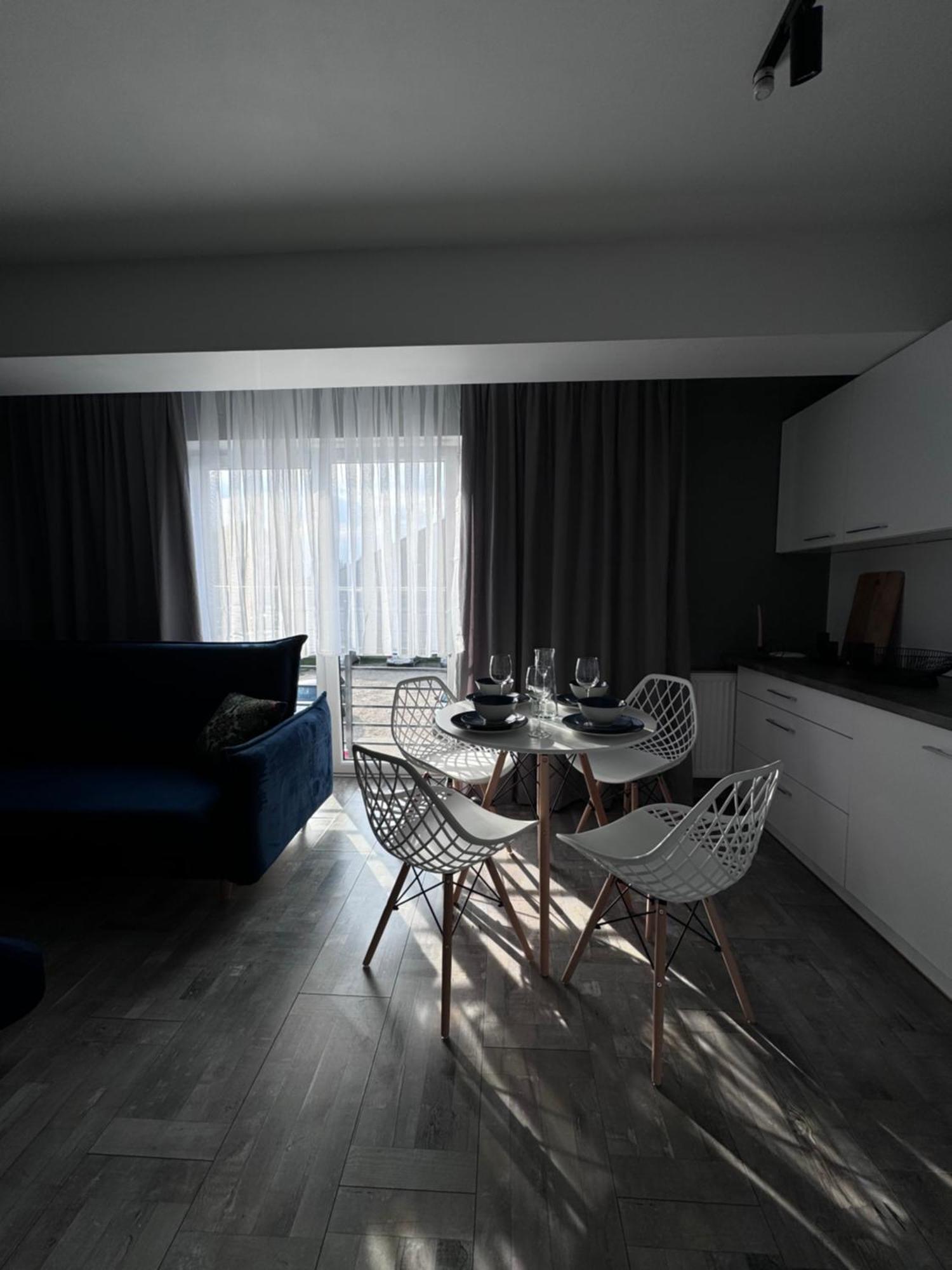 Apartamenty Centrum コストシン・ナド・オドロン エクステリア 写真