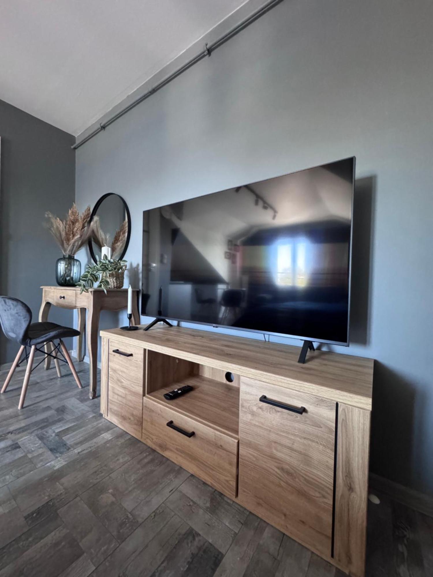 Apartamenty Centrum コストシン・ナド・オドロン エクステリア 写真